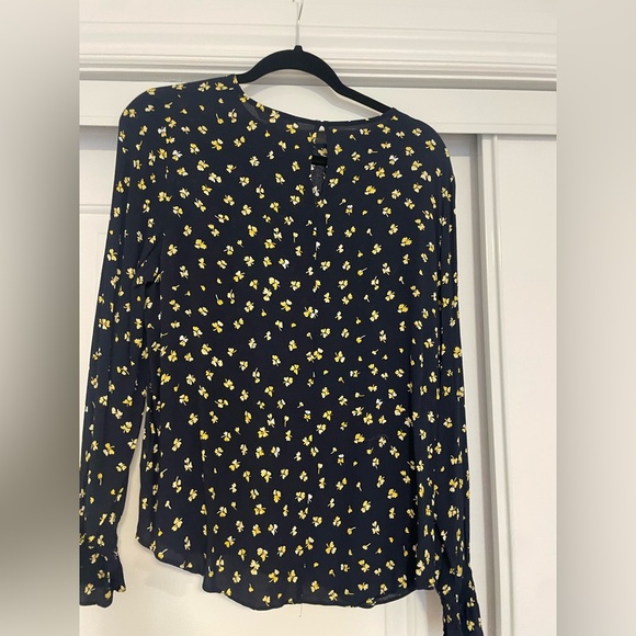 Floral Print Blouse - Picture 2 of 2